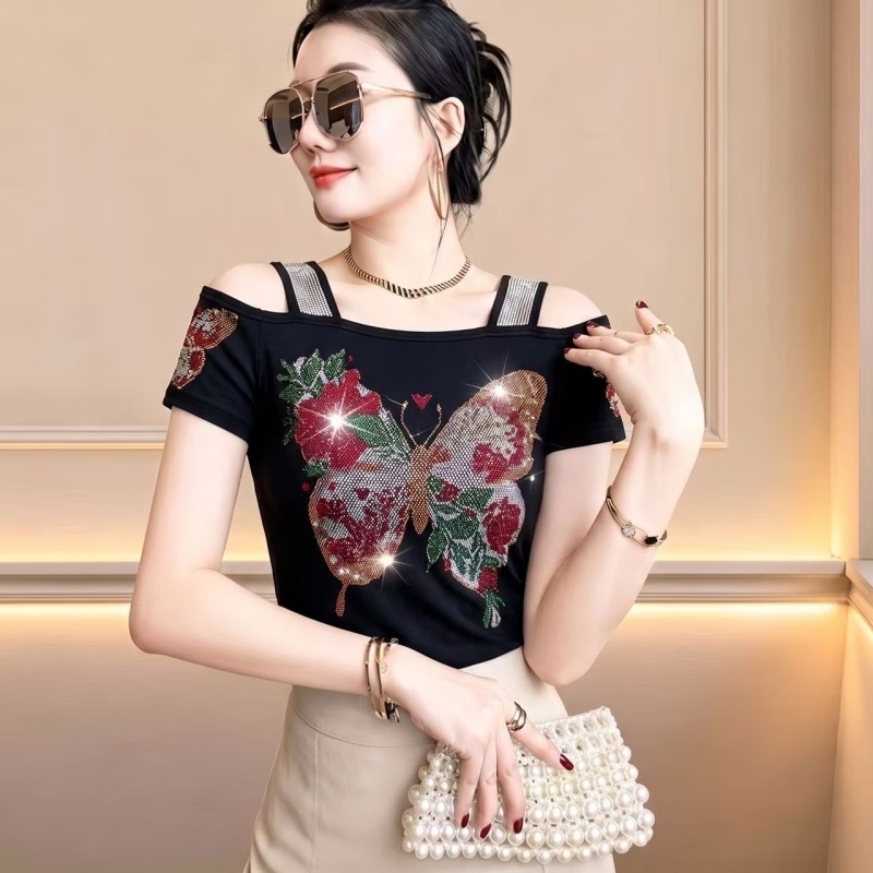 Streetwear Brand With Butterfly - T-shirt Sexy da Donna con Spalle
