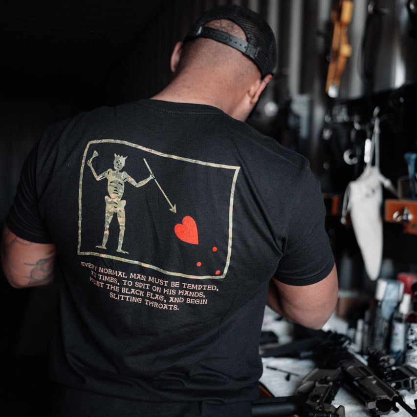 Hoist The Black Flag Savage Ta - Streetwear Brand Top recensione e prezzo